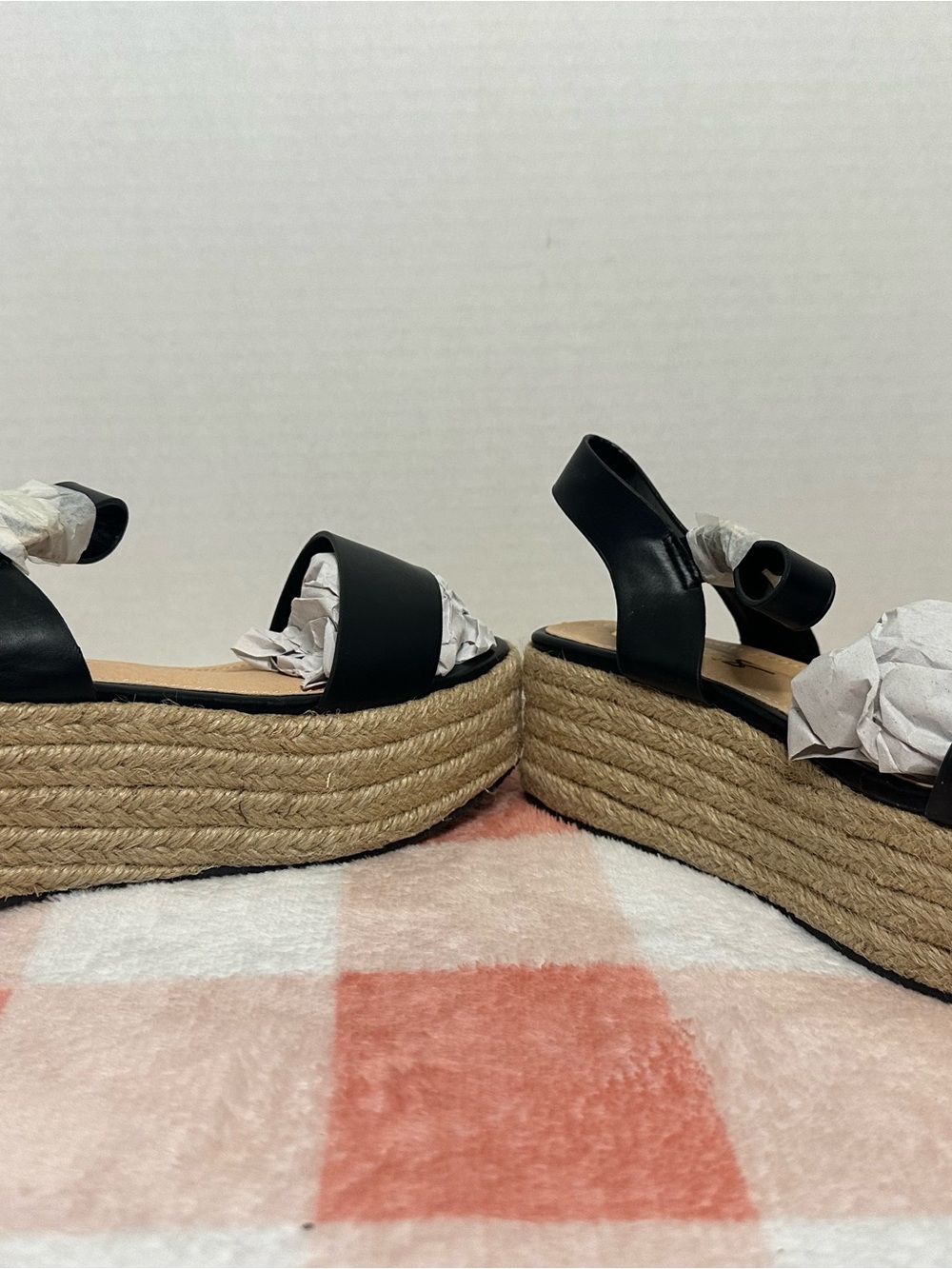 Lulus Corsa size 6 Women's Black Espadrille Platform Sandals